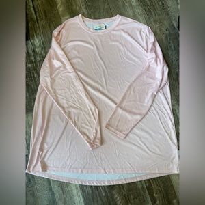 Women’s moisture wicking long sleeve shirt